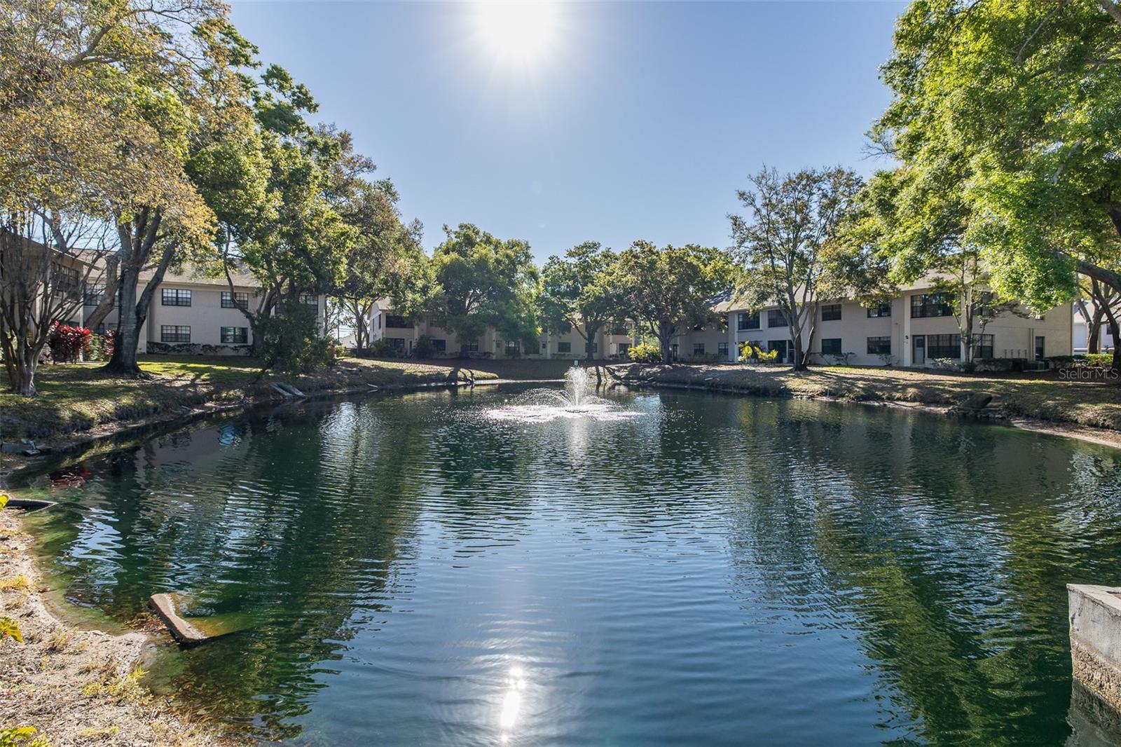 FOREST PARK CONDO - Residential