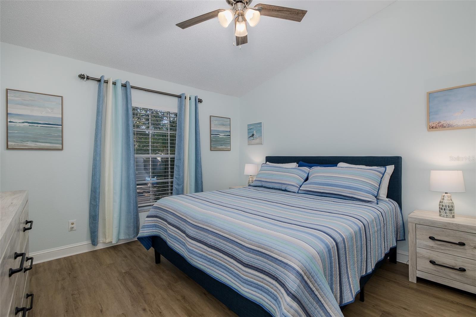 FOREST PARK CONDO - Residential