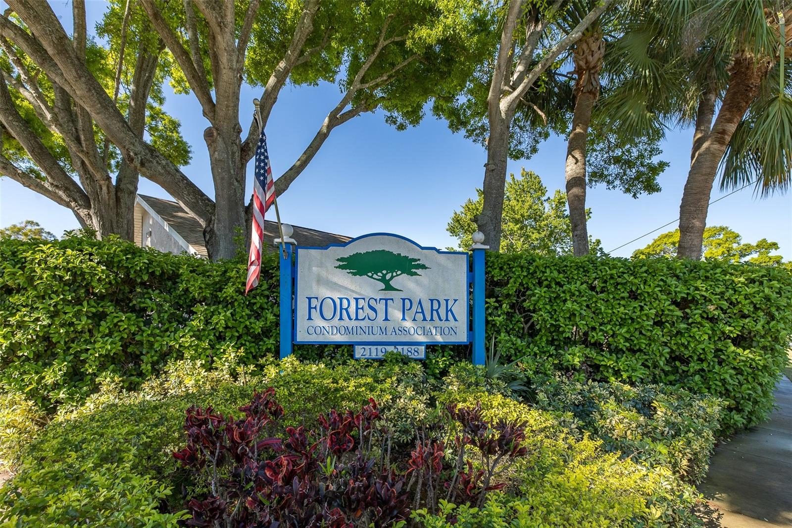 FOREST PARK CONDO - Residential