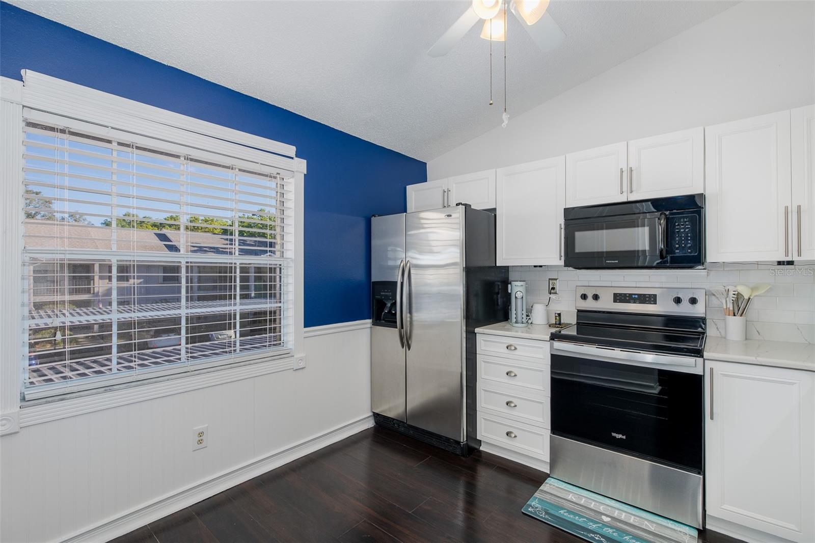 FOREST PARK CONDO - Residential