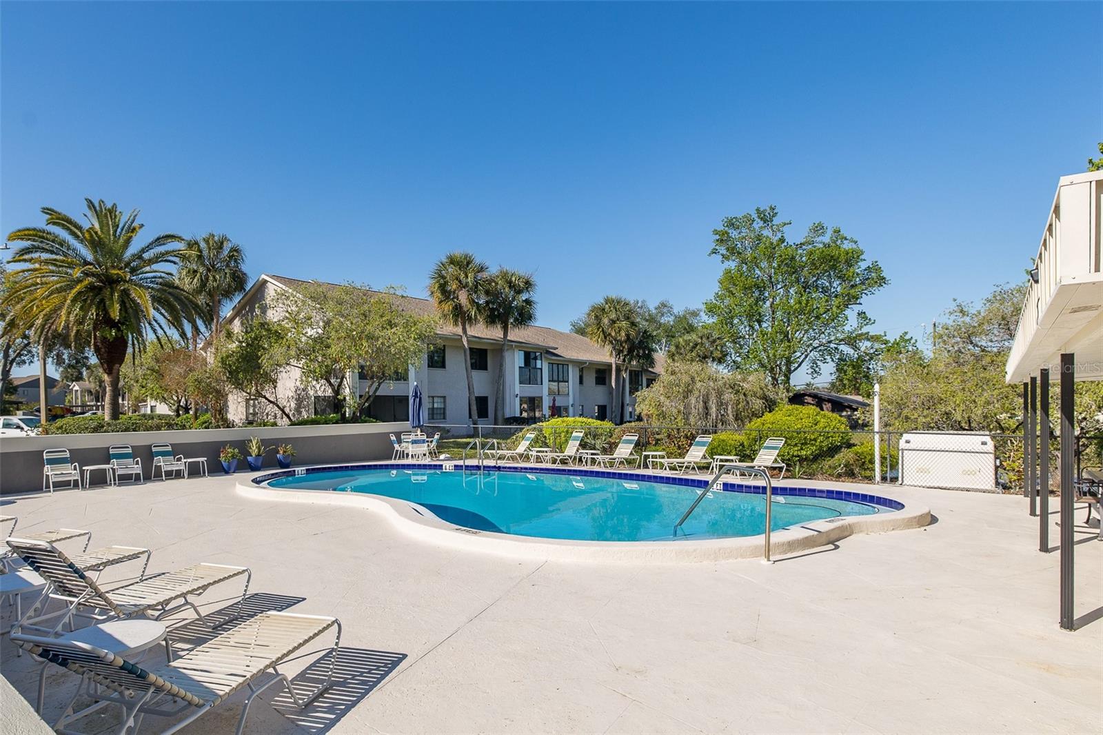 FOREST PARK CONDO - Residential