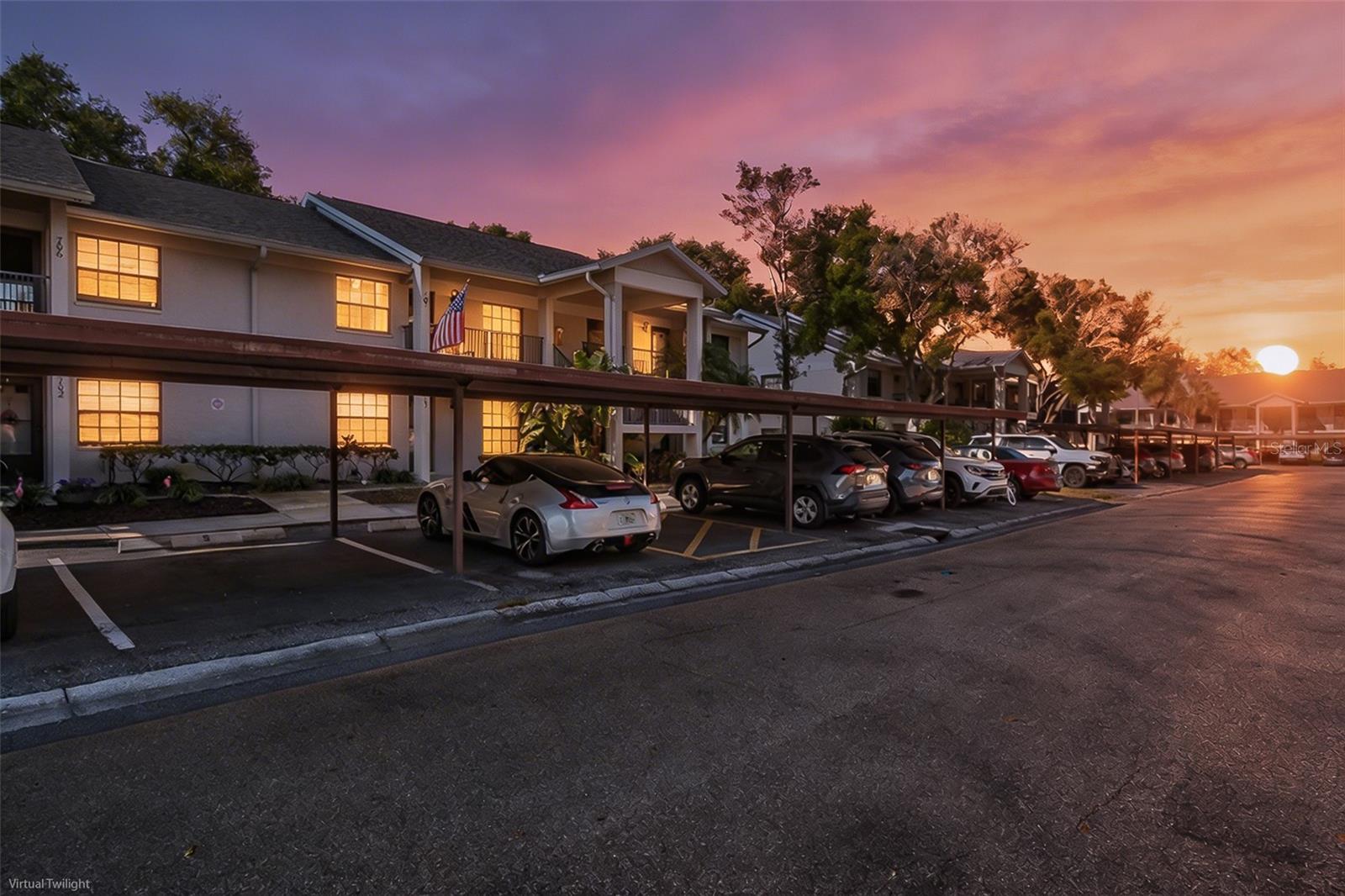 FOREST PARK CONDO - Residential