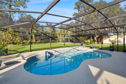 Tiny photo for 15305 Shady Lane, Tavares, FL 32778 (MLS # G5104723)