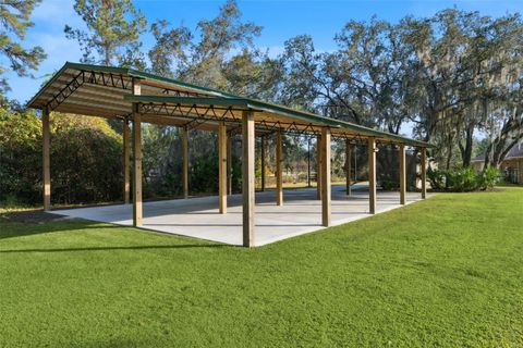 Tiny photo for 15305 Shady Lane, Tavares, FL 32778 (MLS # G5104723)