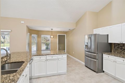 Tiny photo for 15305 Shady Lane, Tavares, FL 32778 (MLS # G5104723)