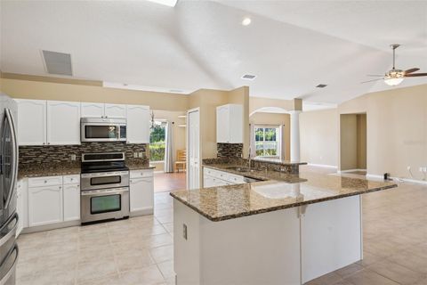 Tiny photo for 15305 Shady Lane, Tavares, FL 32778 (MLS # G5104723)