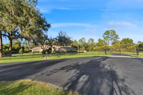 Tiny photo for 15305 Shady Lane, Tavares, FL 32778 (MLS # G5104723)