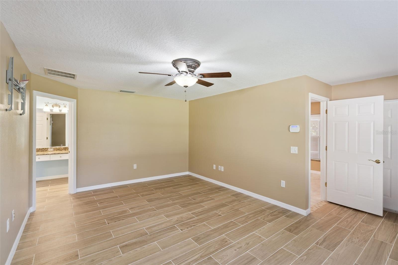 OLD MILL RUN SUB - Residential