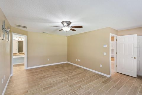 Tiny photo for 15305 Shady Lane, Tavares, FL 32778 (MLS # G5104723)