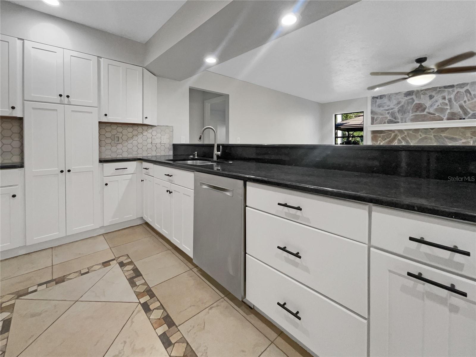 BRADEN OAKS - Residential