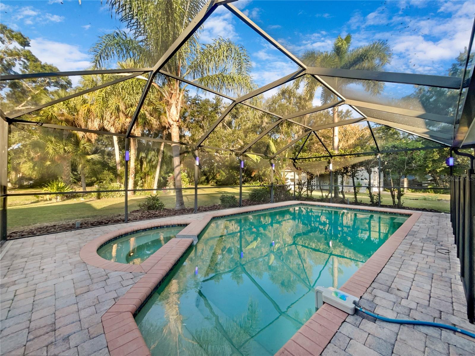 BRADEN OAKS - Residential