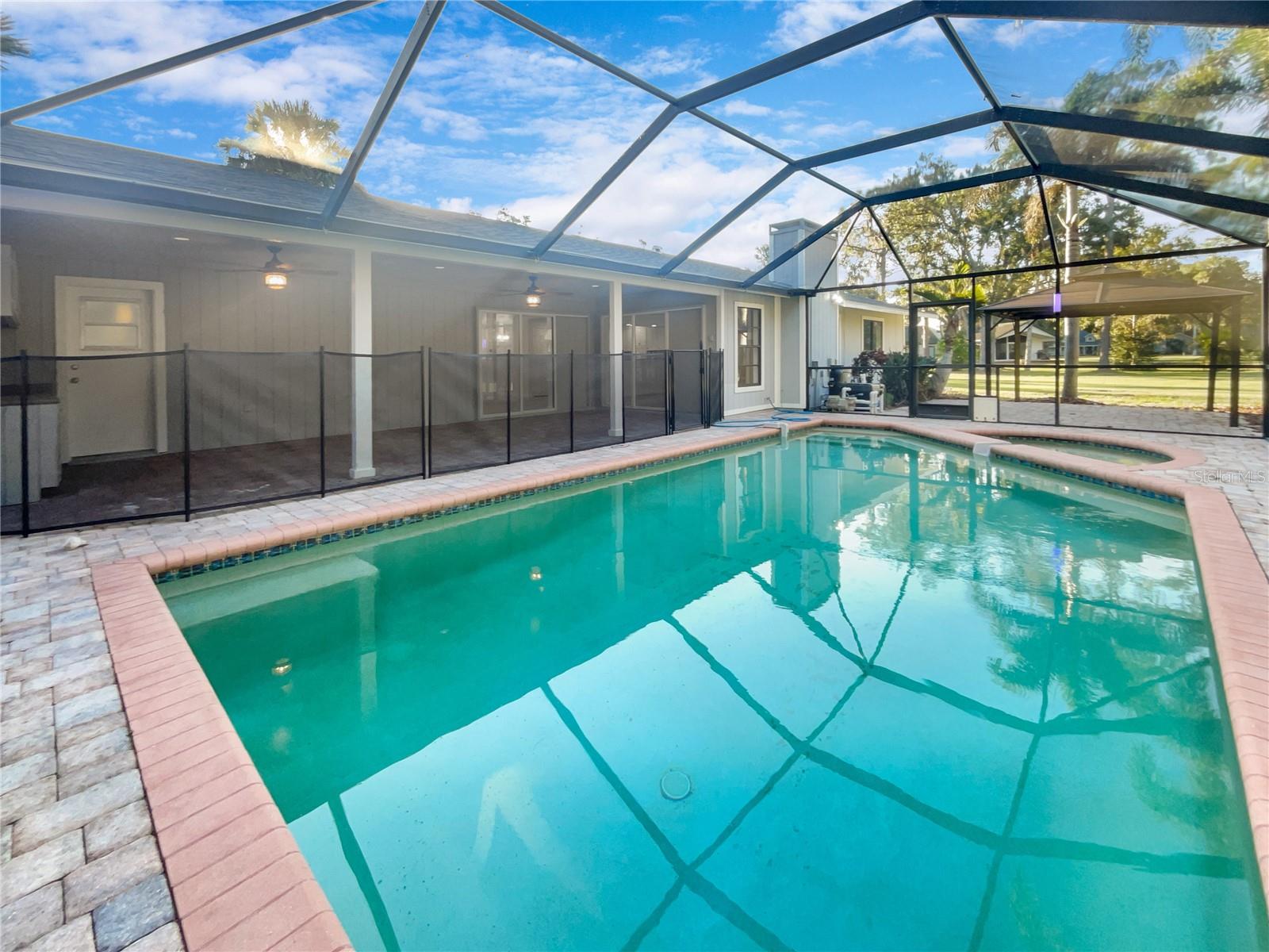 BRADEN OAKS - Residential