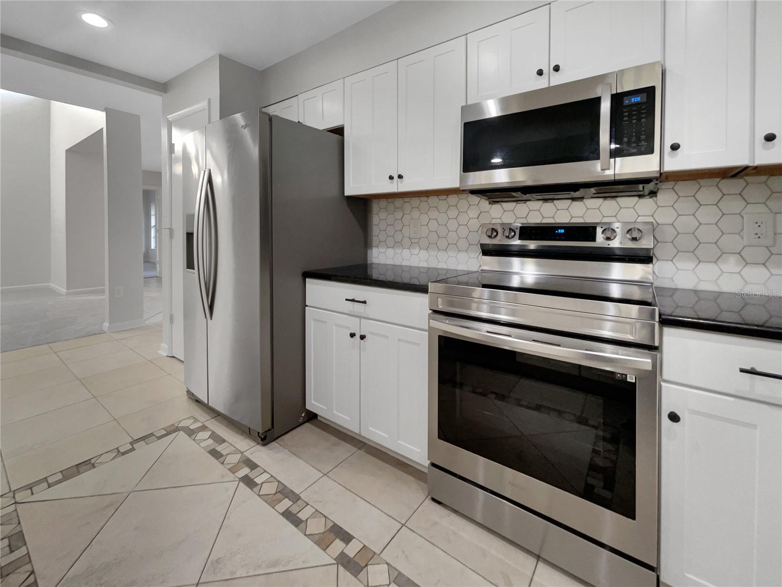 BRADEN OAKS - Residential