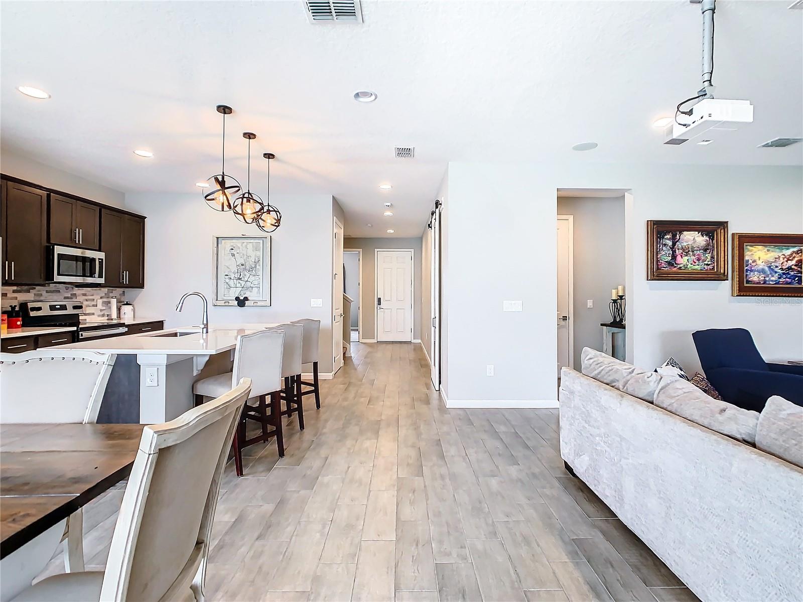 LAKE SMART POINTE - Residential
