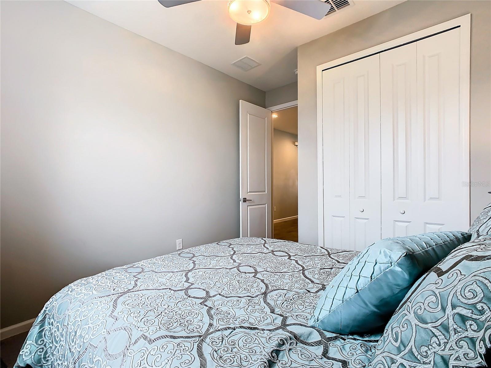 LAKE SMART POINTE - Residential