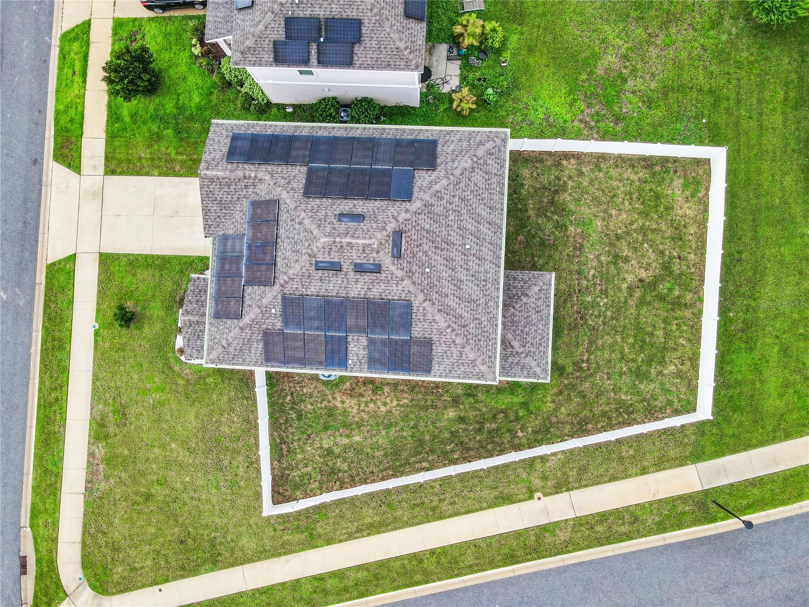 LAKE SMART POINTE - Residential