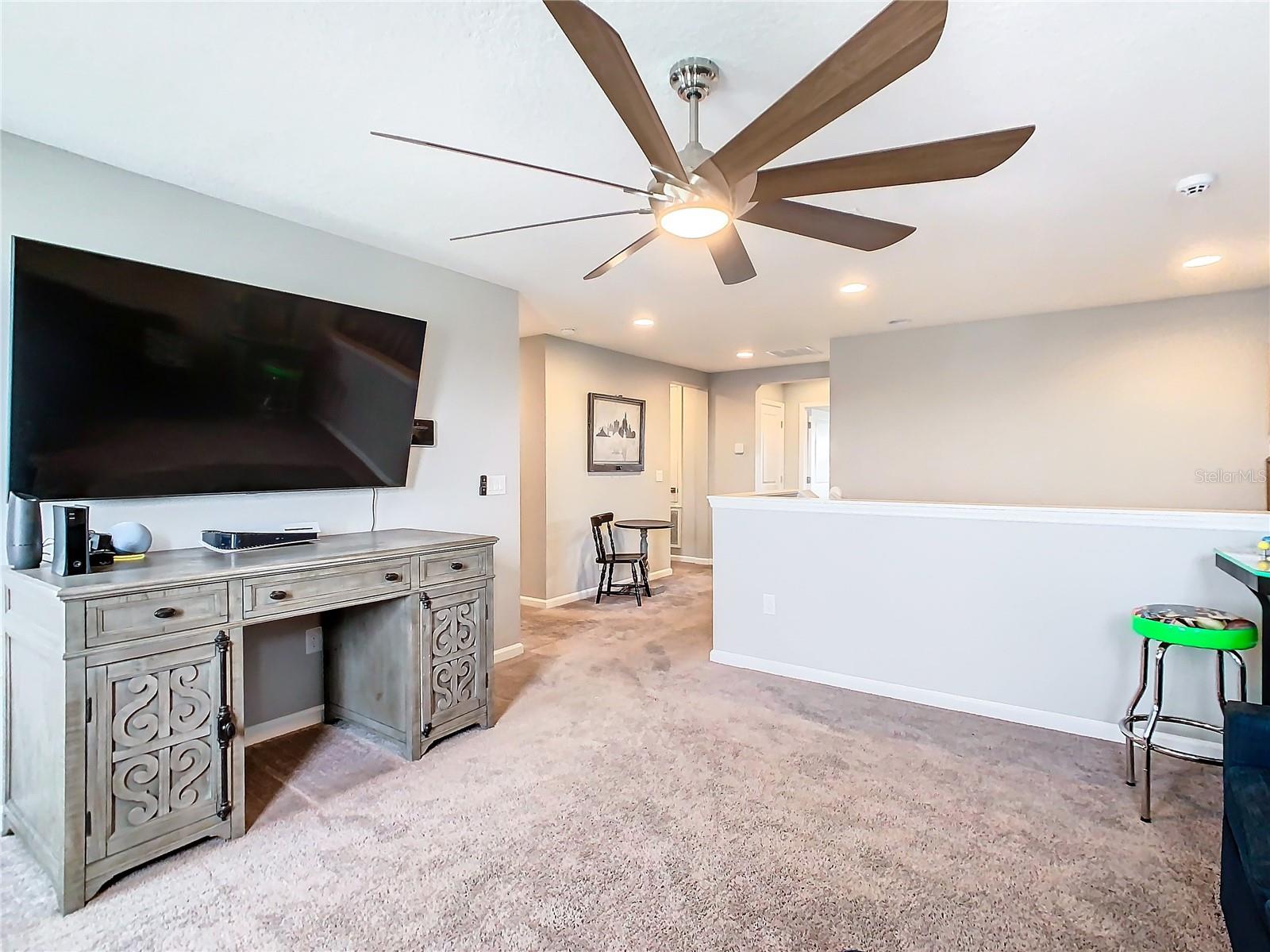 LAKE SMART POINTE - Residential