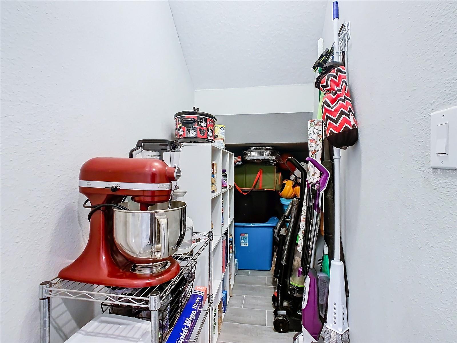 LAKE SMART POINTE - Residential
