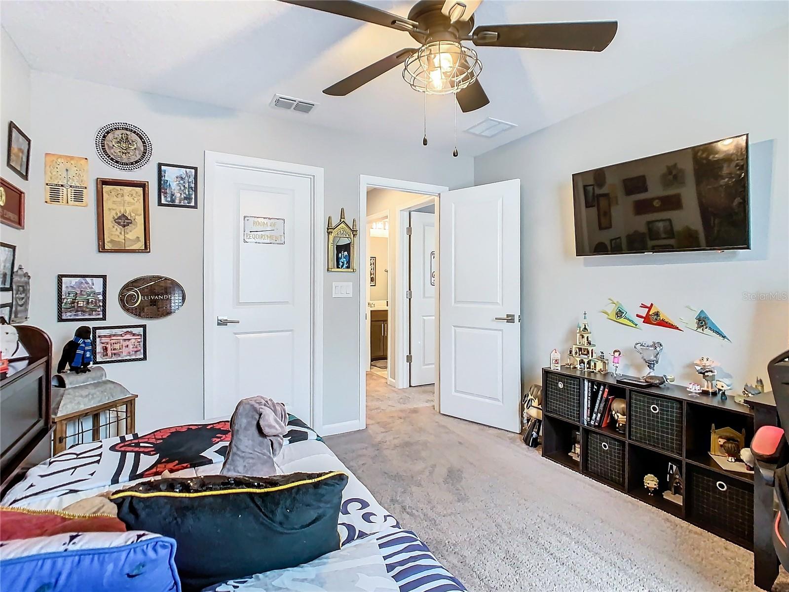 LAKE SMART POINTE - Residential