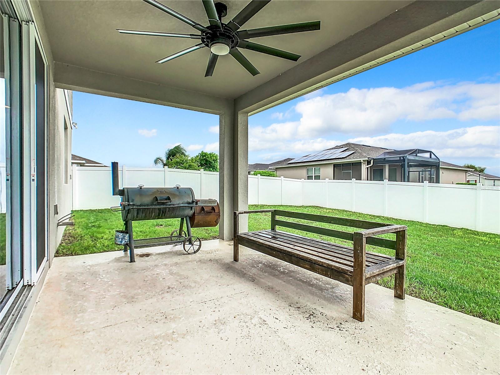 LAKE SMART POINTE - Residential