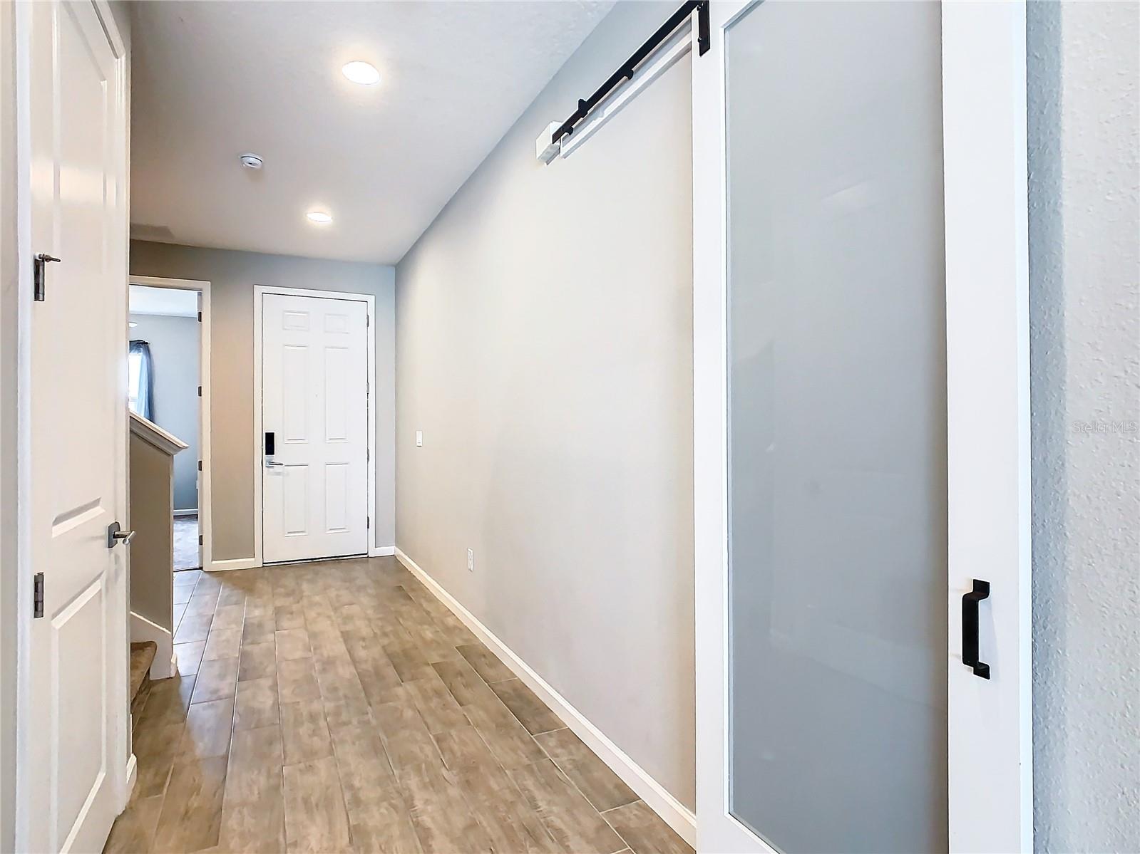 LAKE SMART POINTE - Residential