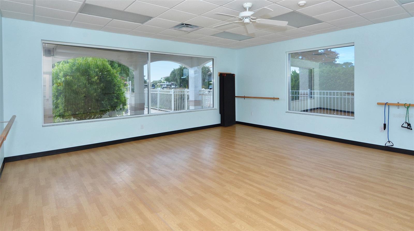 STONEYBROOK CLUBSIDE SOUTH 3 - Residential