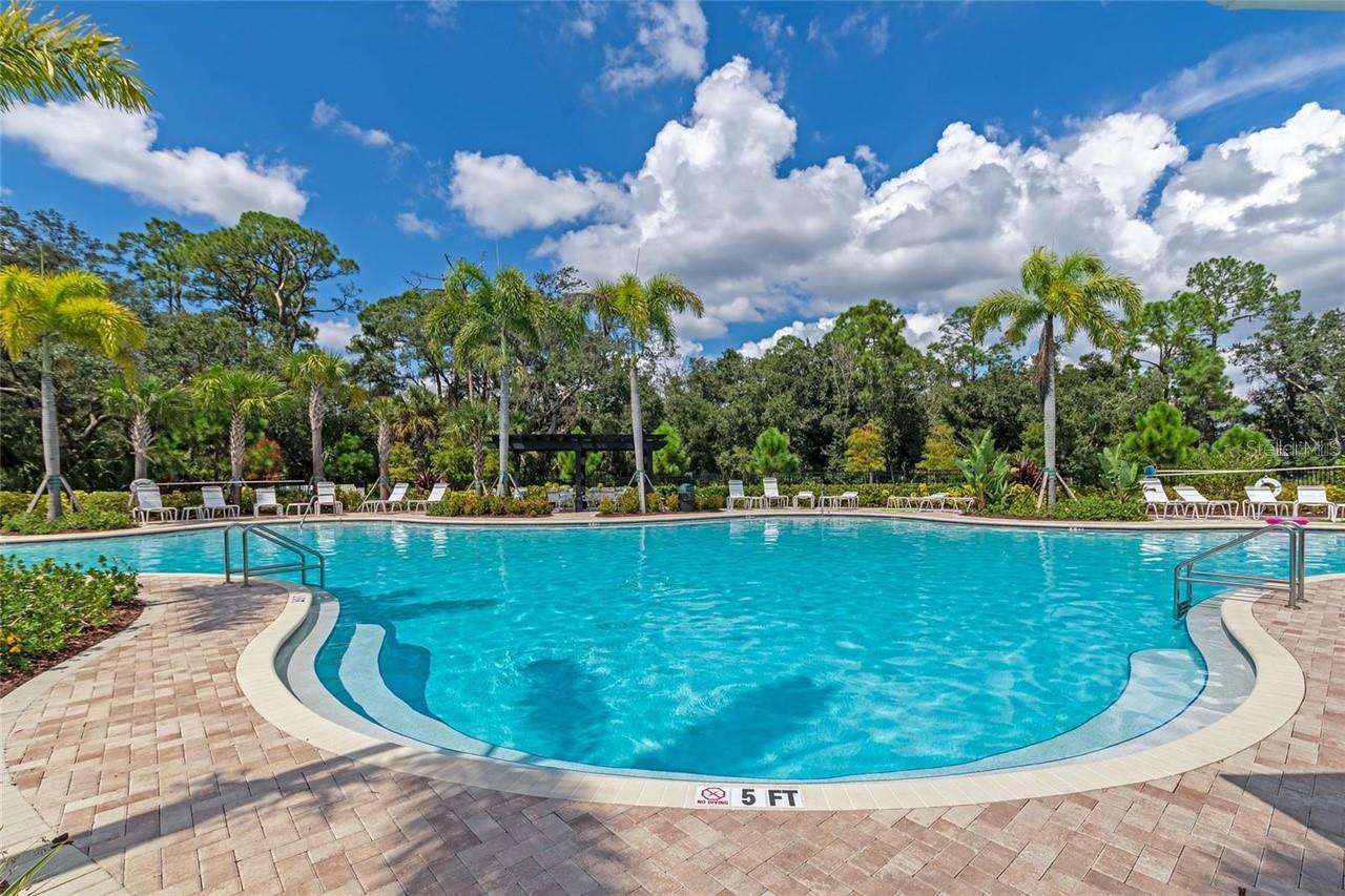 LANDING PH 1 - Residential Lease