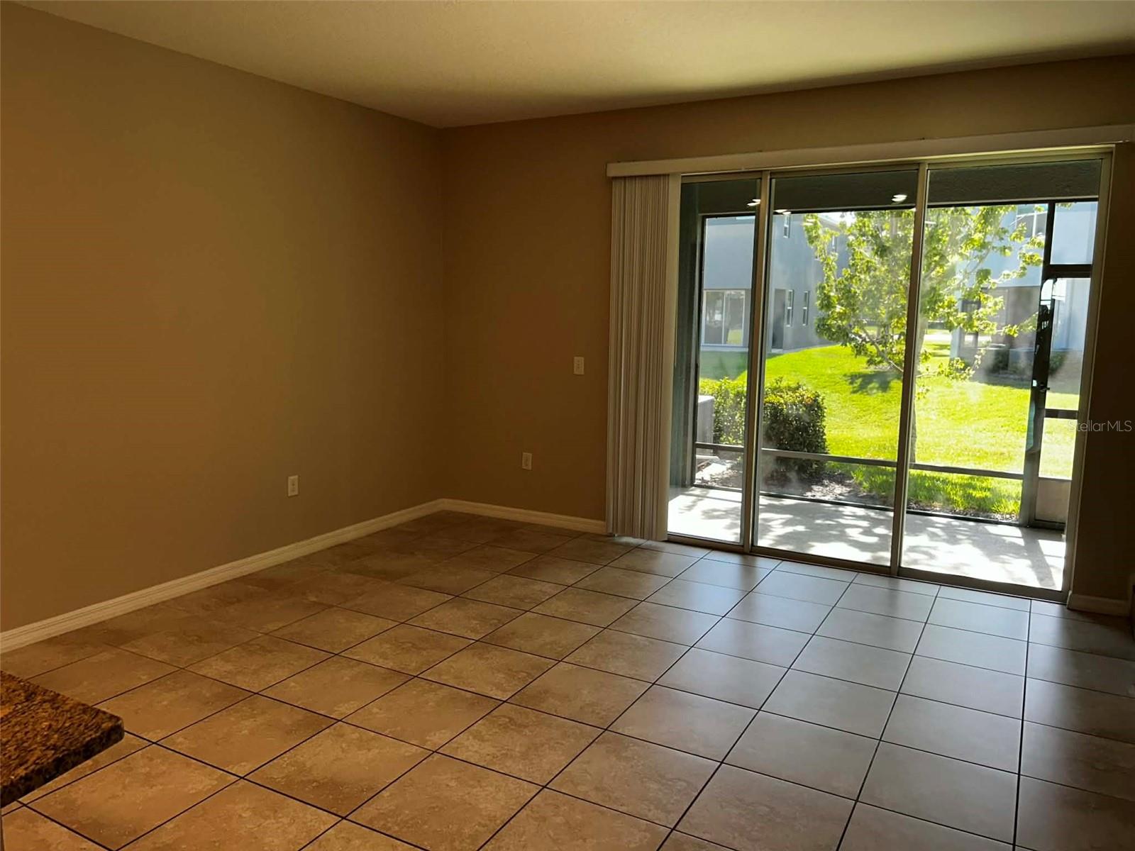 LANDING PH 1 - Residential Lease