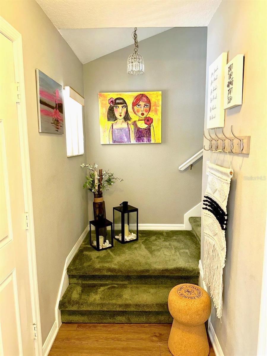 LAKESIDE TOWN HOMES CONDO - Residential