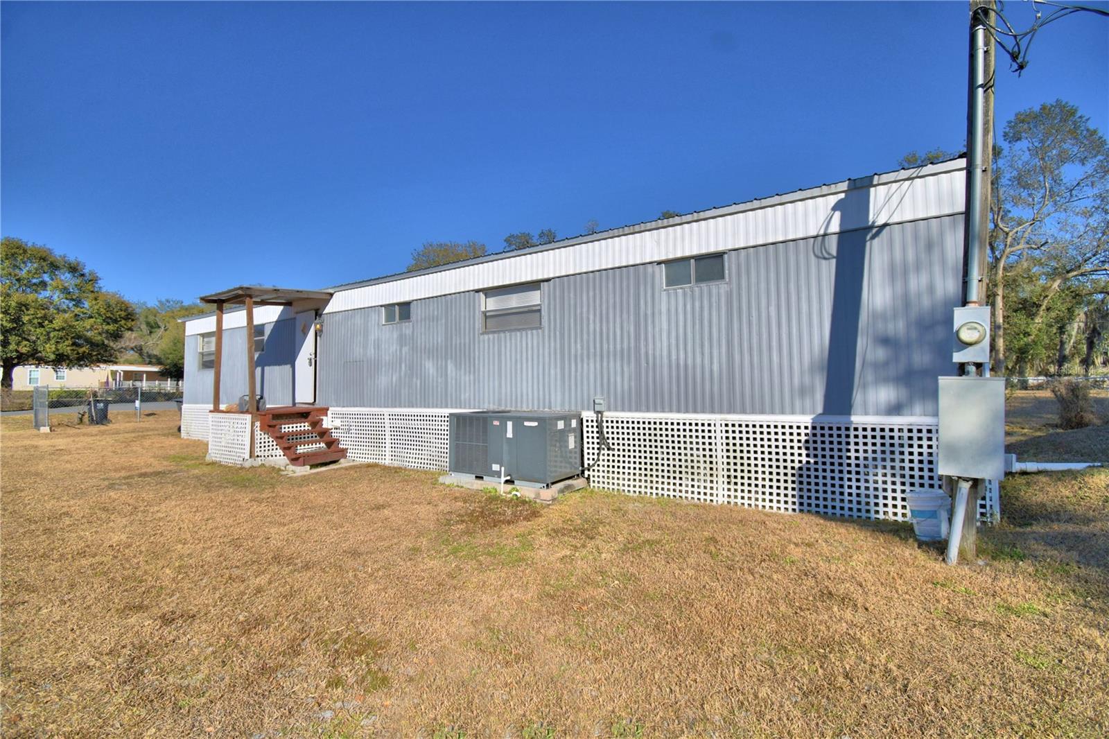 LEISURE ESTATES - Residential