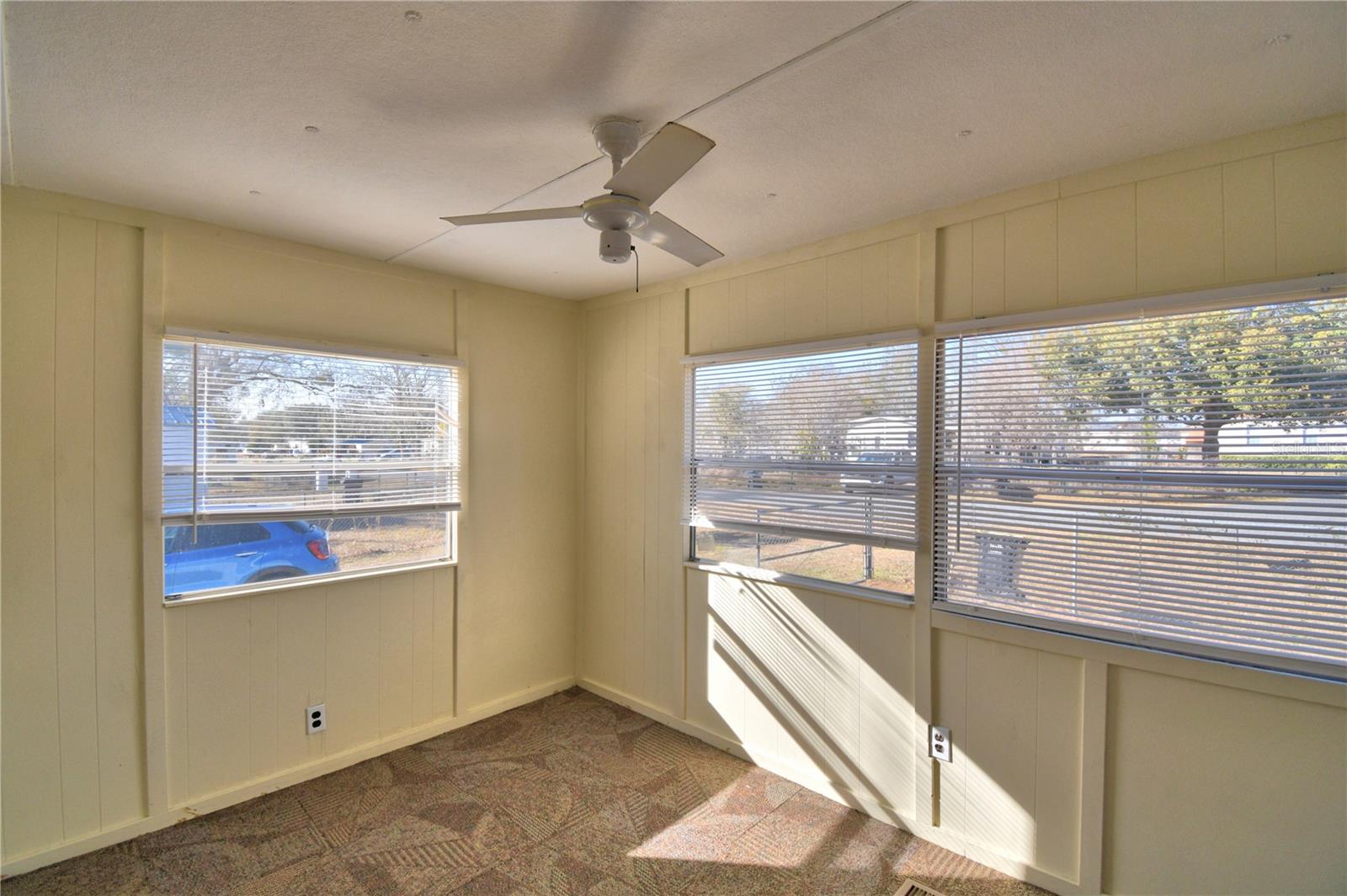 LEISURE ESTATES - Residential