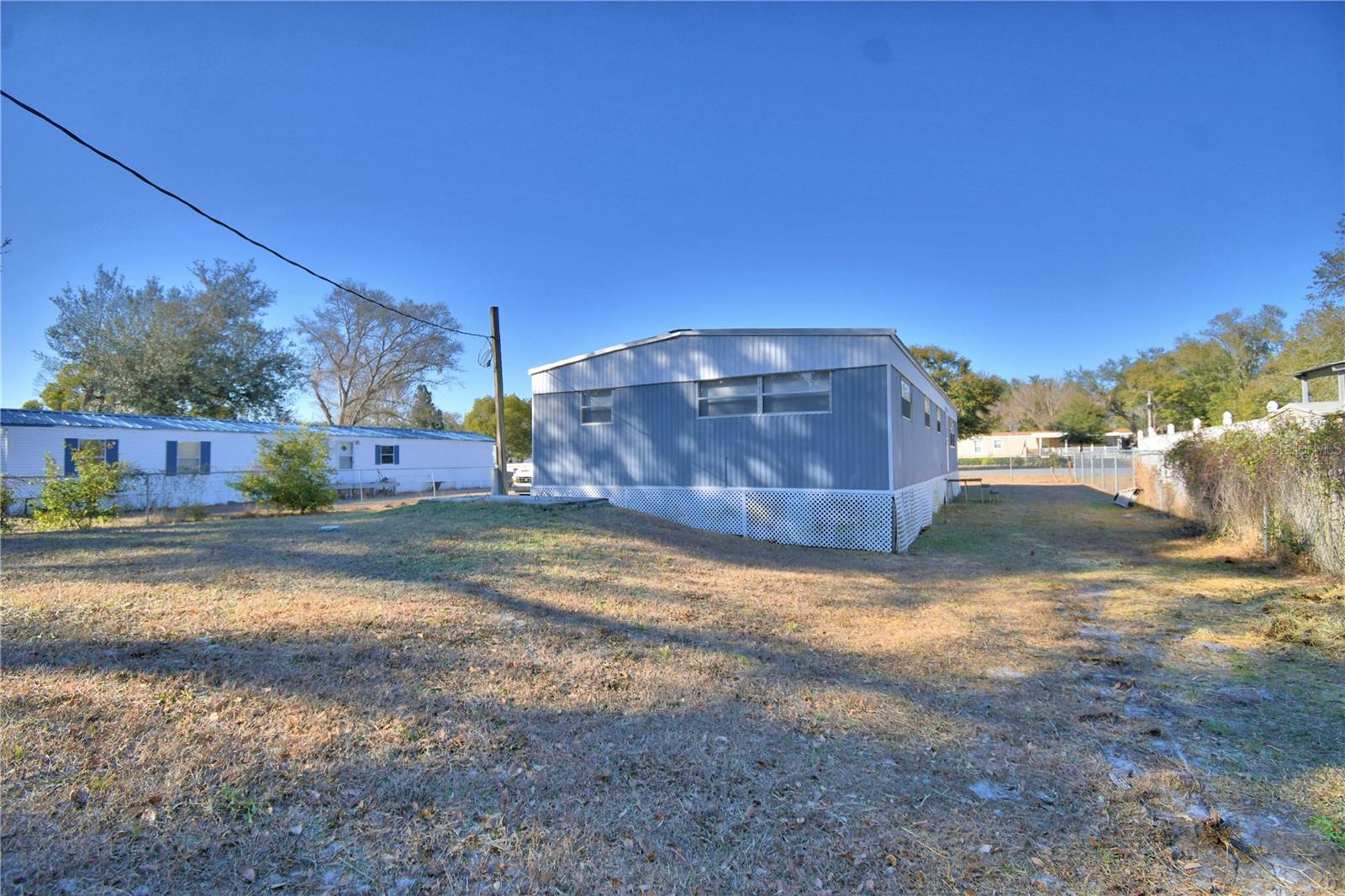 LEISURE ESTATES - Residential