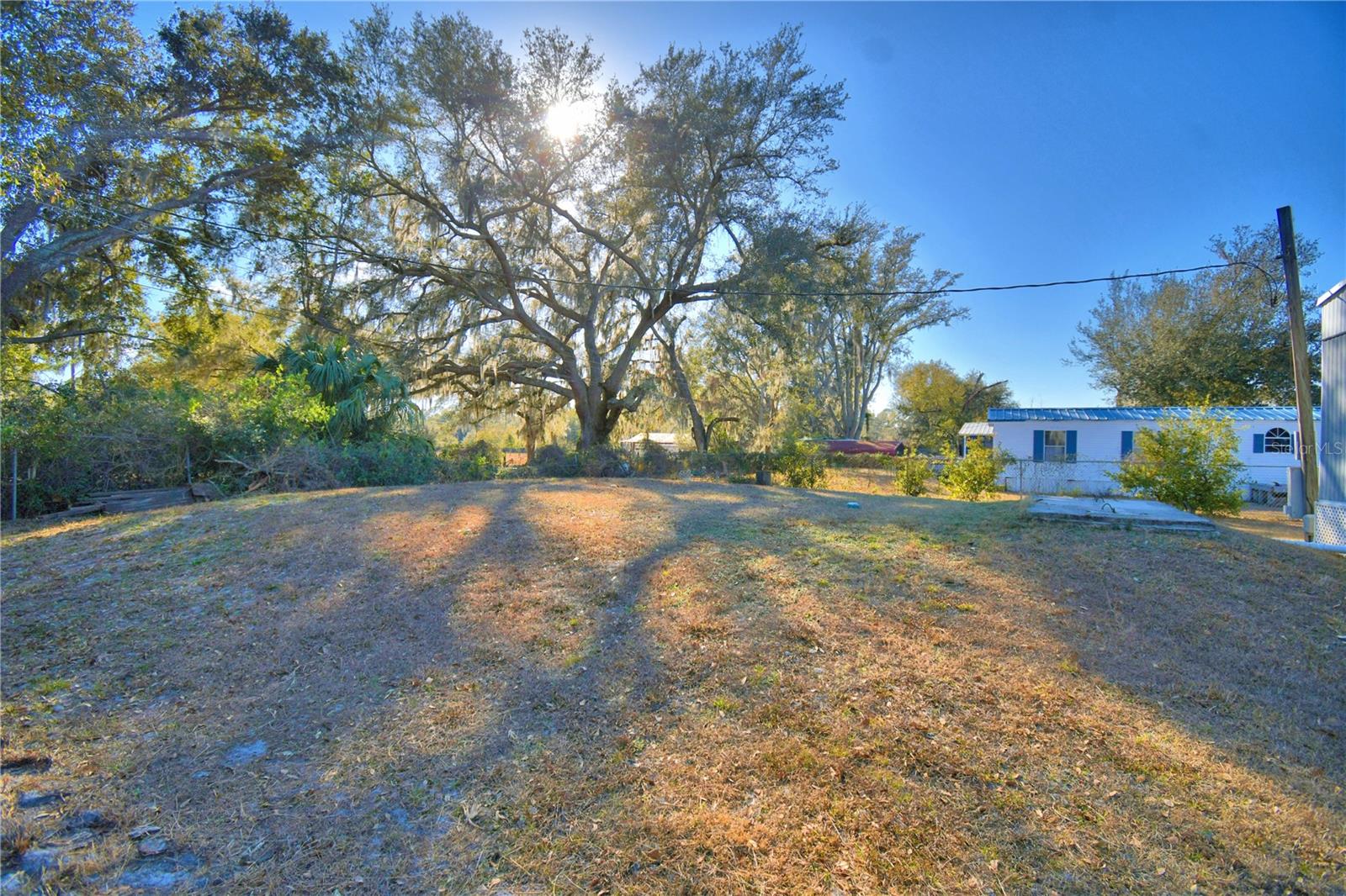 LEISURE ESTATES - Residential