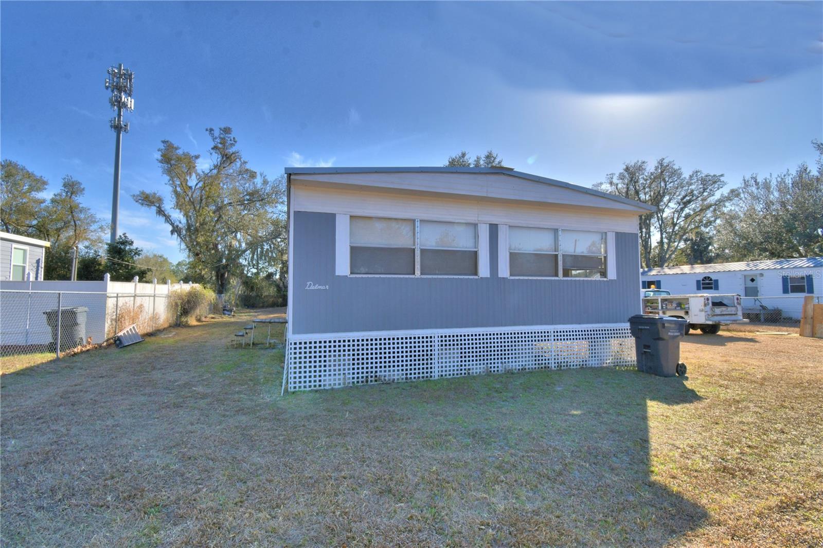 LEISURE ESTATES - Residential