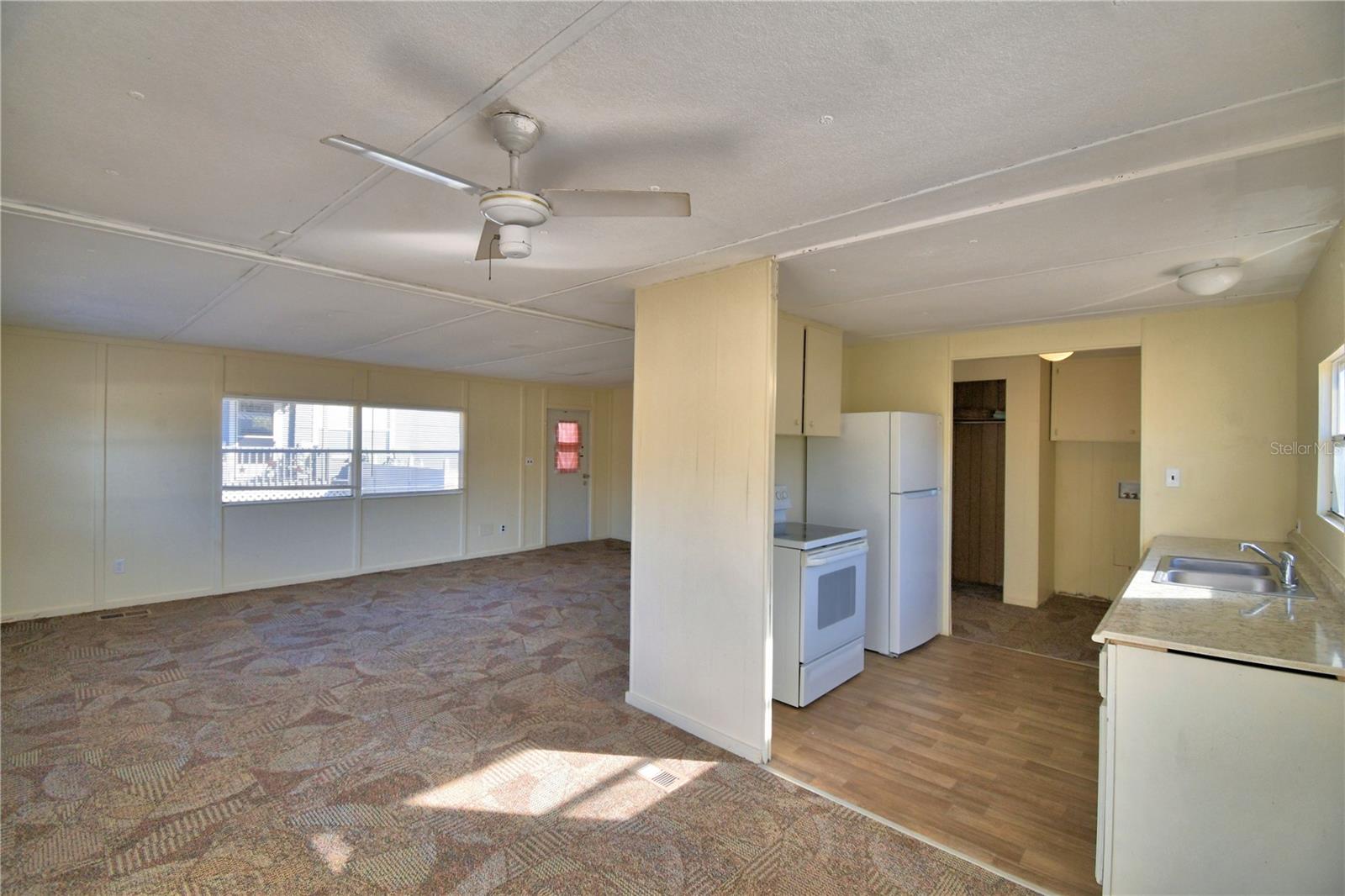 LEISURE ESTATES - Residential