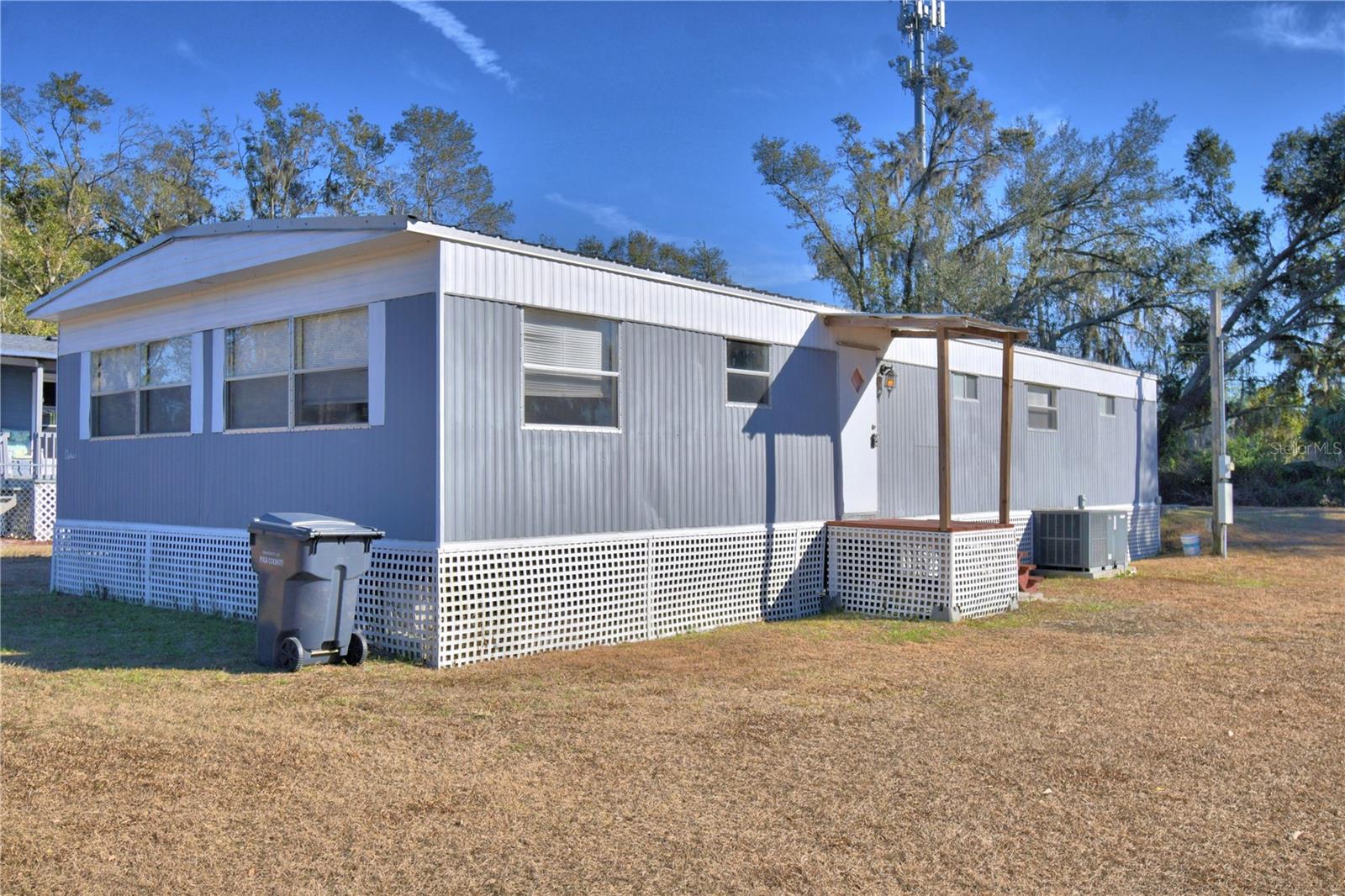 LEISURE ESTATES - Residential