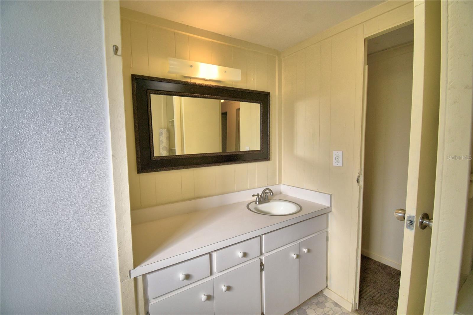 LEISURE ESTATES - Residential