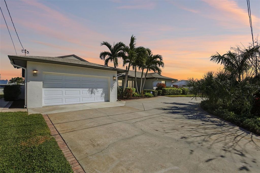 Photo of 3963 14th Street NE, St Petersburg, FL 33703 (MLS # TB8472201)