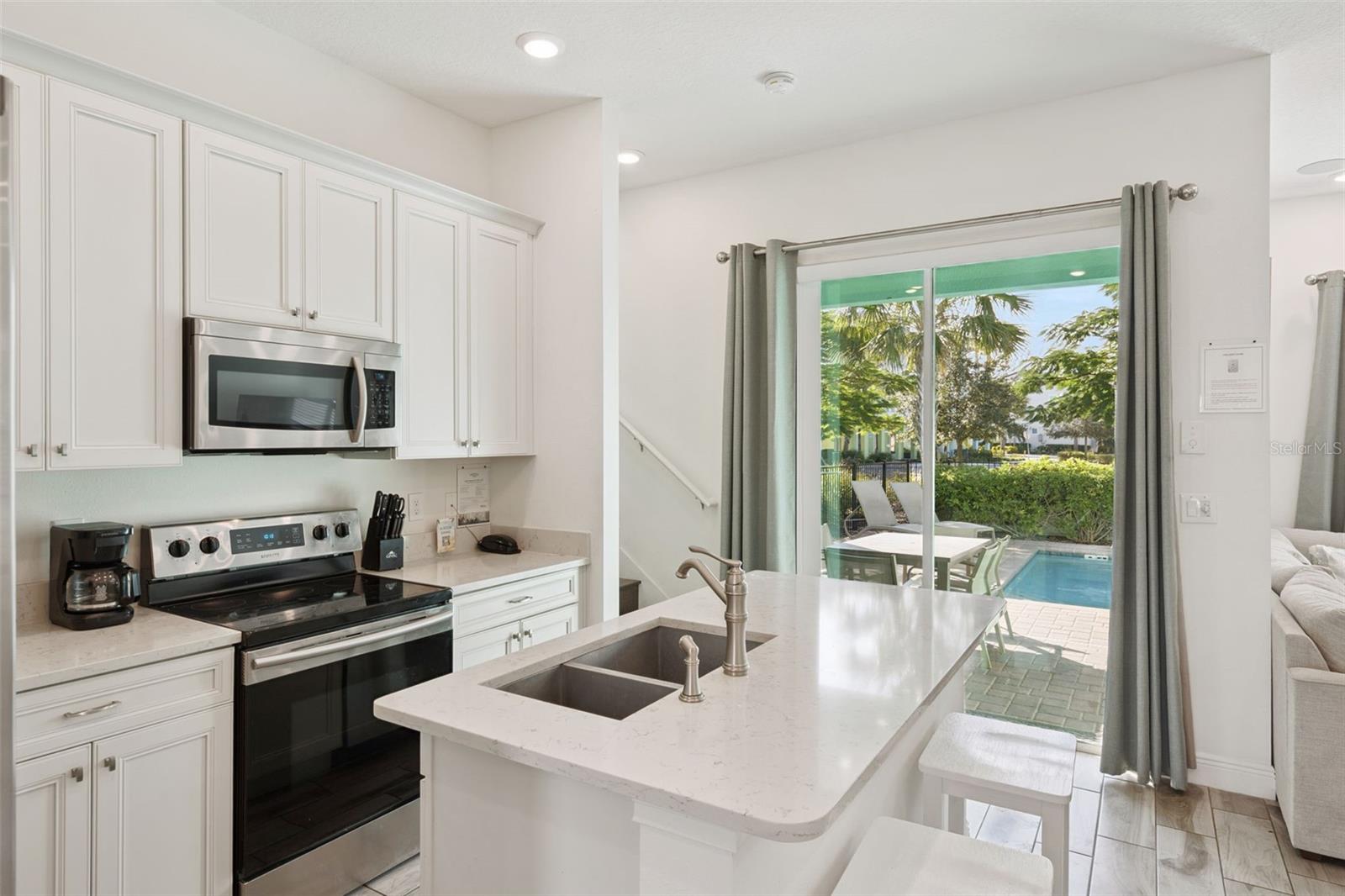 ROLLING OAKS PH 6B - Residential