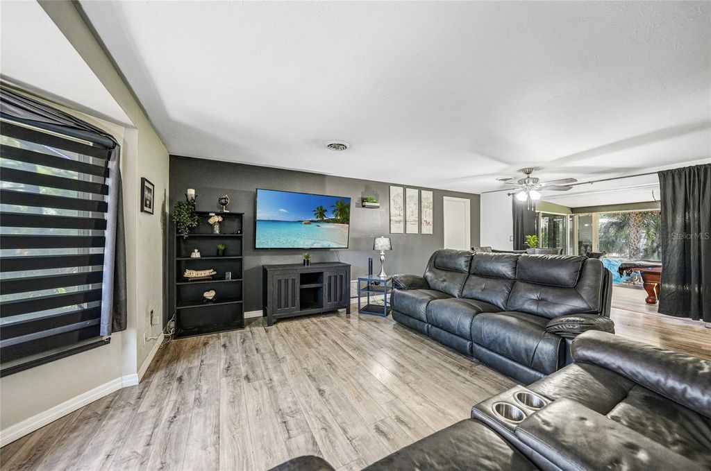 Photo of 185 Zephyr Road, Venice, FL 34293 (MLS # C7512047)