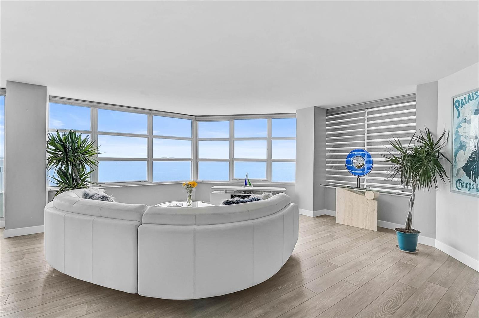 CONDO ON THE BAY TOWER II - Residential