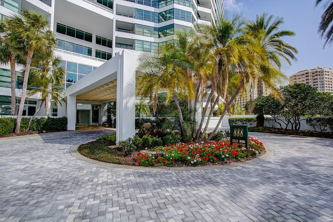 CONDO ON THE BAY TOWER II - Residential