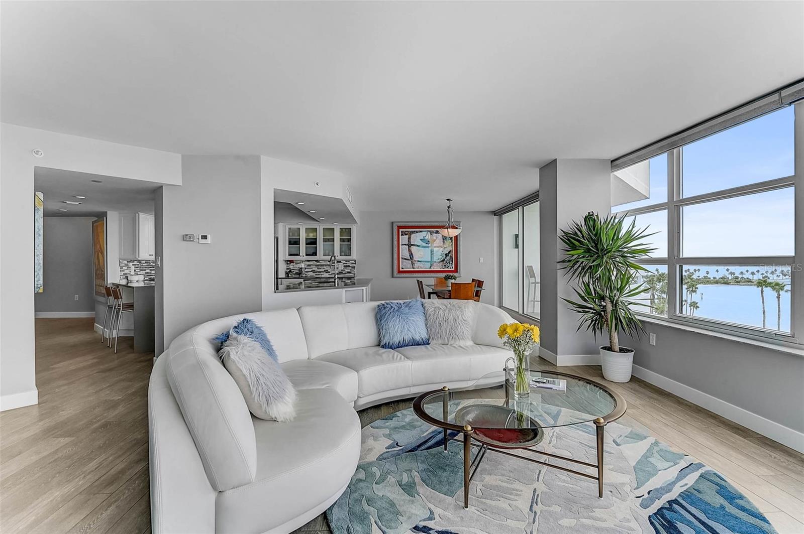 CONDO ON THE BAY TOWER II - Residential