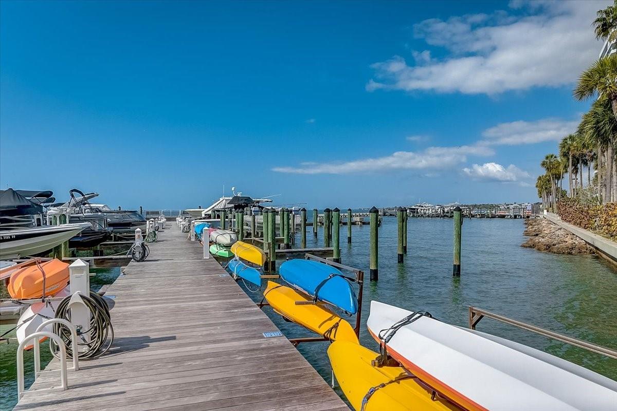 CONDO ON THE BAY TOWER II - Residential