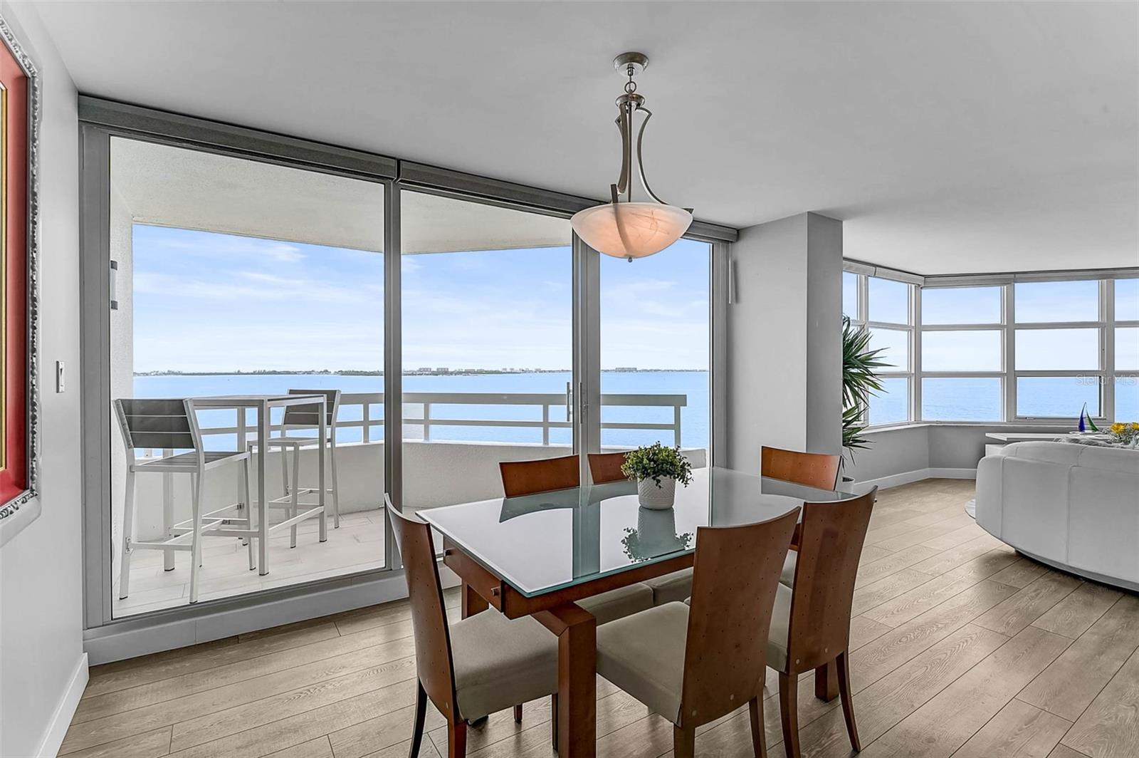 CONDO ON THE BAY TOWER II - Residential