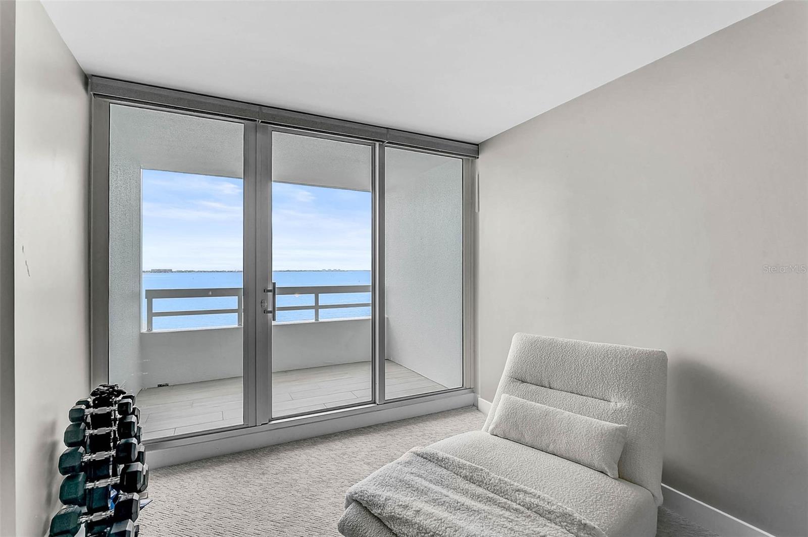 CONDO ON THE BAY TOWER II - Residential