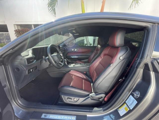 CONDO ON THE BAY TOWER II - Residential