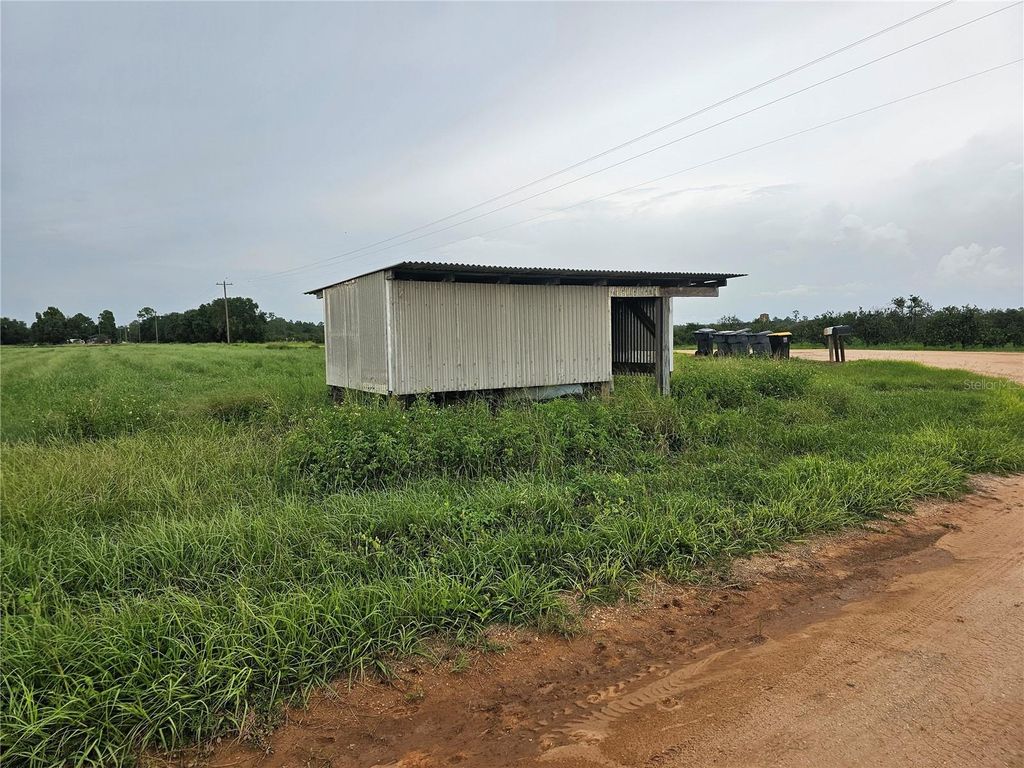 Photo of 837 Campbell Road, Fort Meade, FL 33841 (MLS # L4947414)