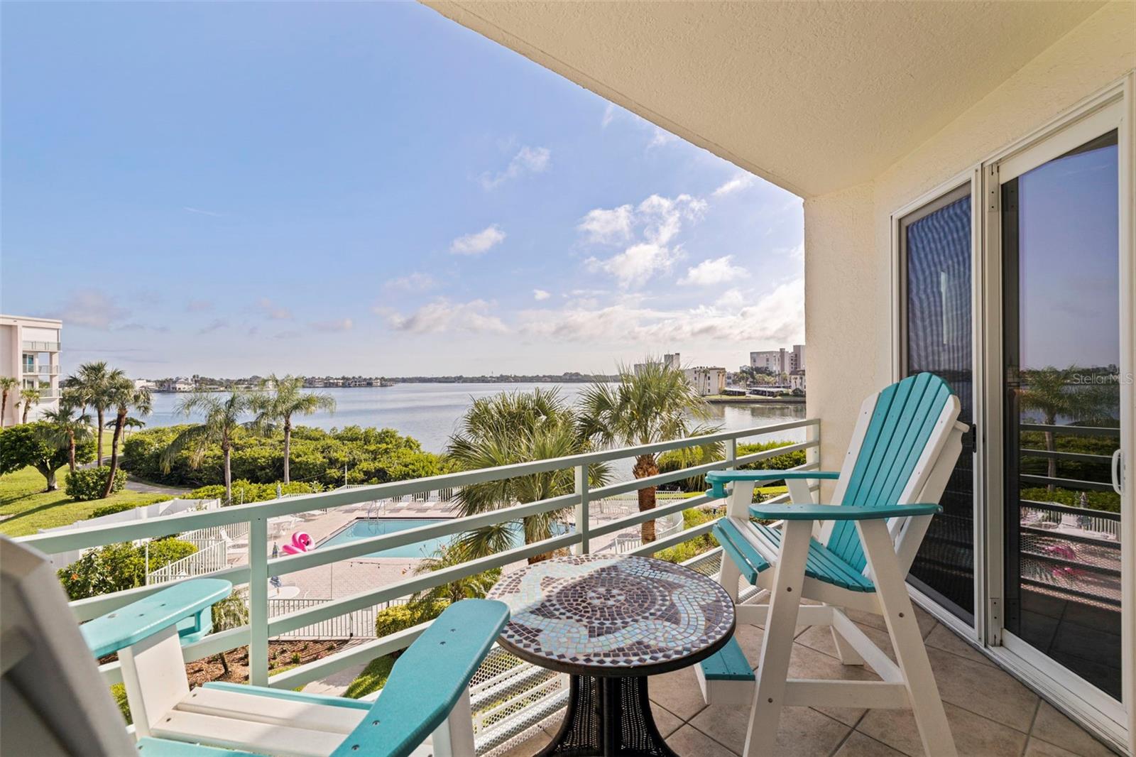 HARBOURSIDE CONDO - Residential