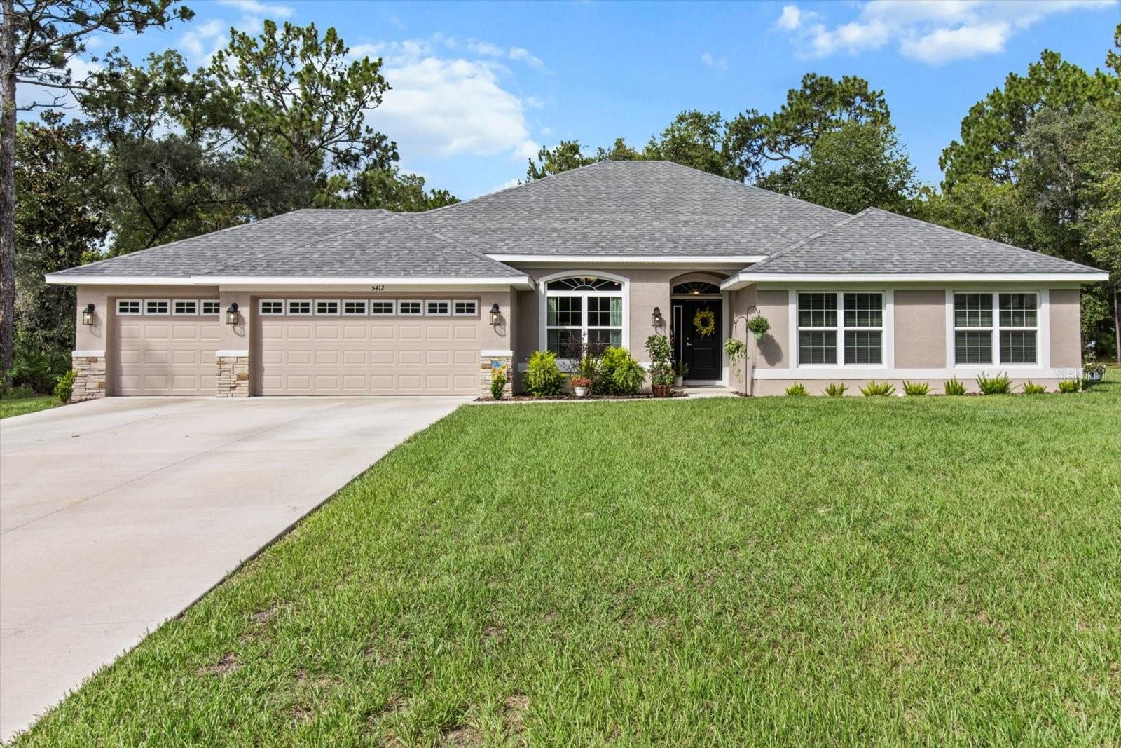 PINE RIDGE UNIT 03 - Residential